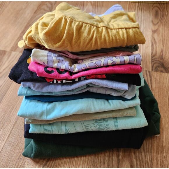 Girls Clothing Lot 16pc Sz Medium Sleeveless, Short Sleeve, Sweatshirts, Leggin - Picture 10 of 10